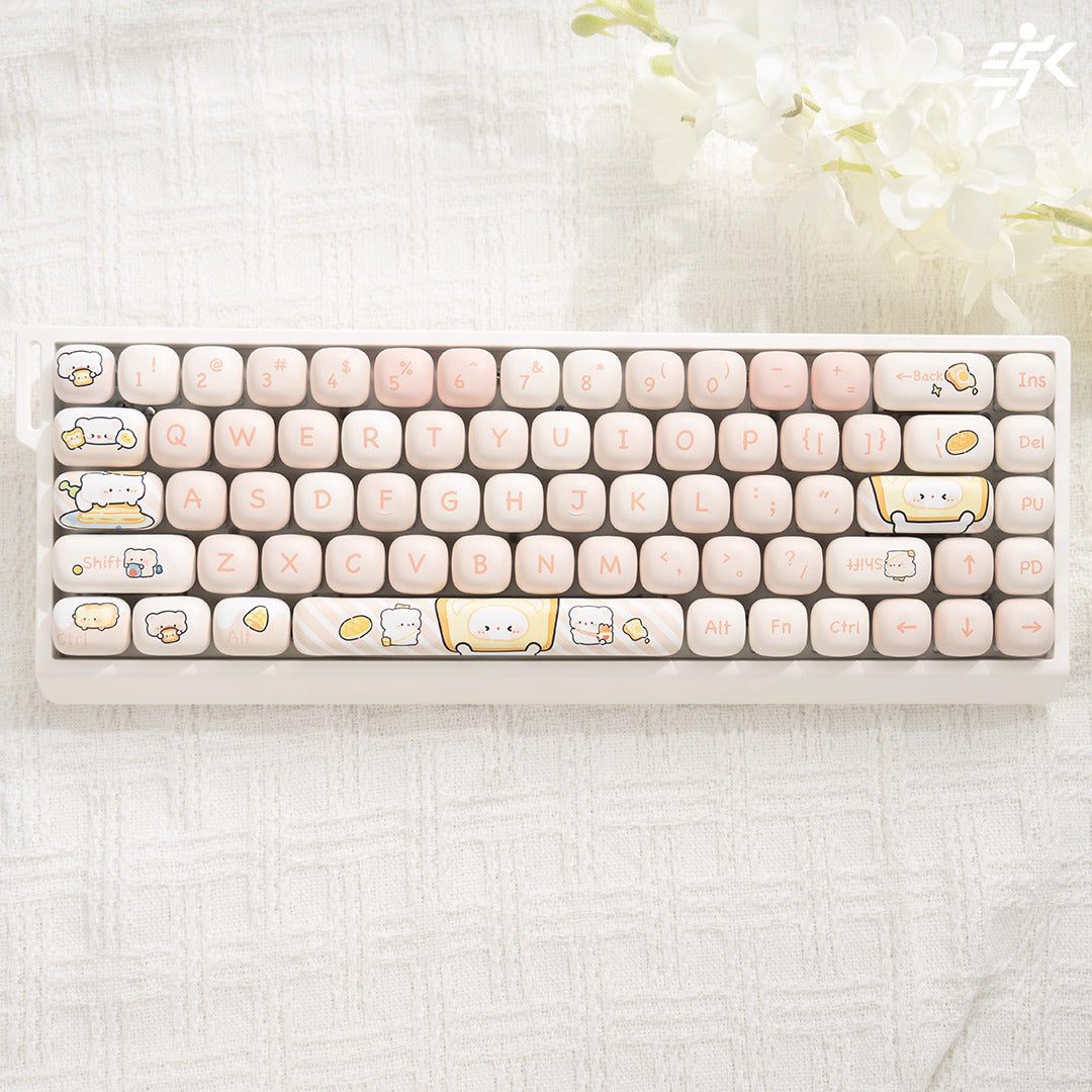 Cute theme Kitty Keys M68 Full Keyboard kit