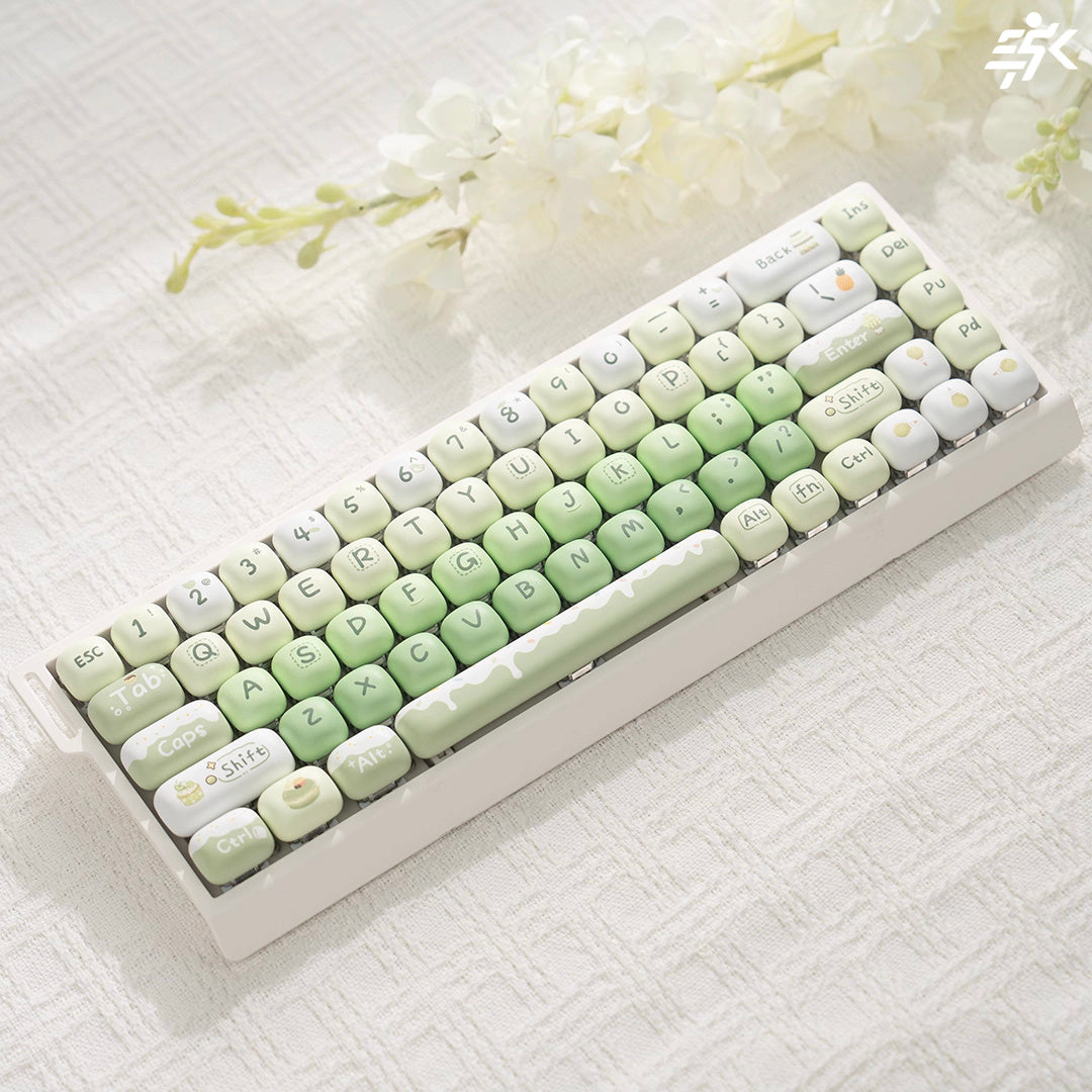 Cute theme Kitty Keys M68 Full Keyboard kit