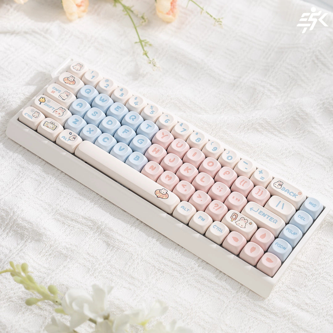 Cute theme Kitty Keys M68 Full Keyboard kit