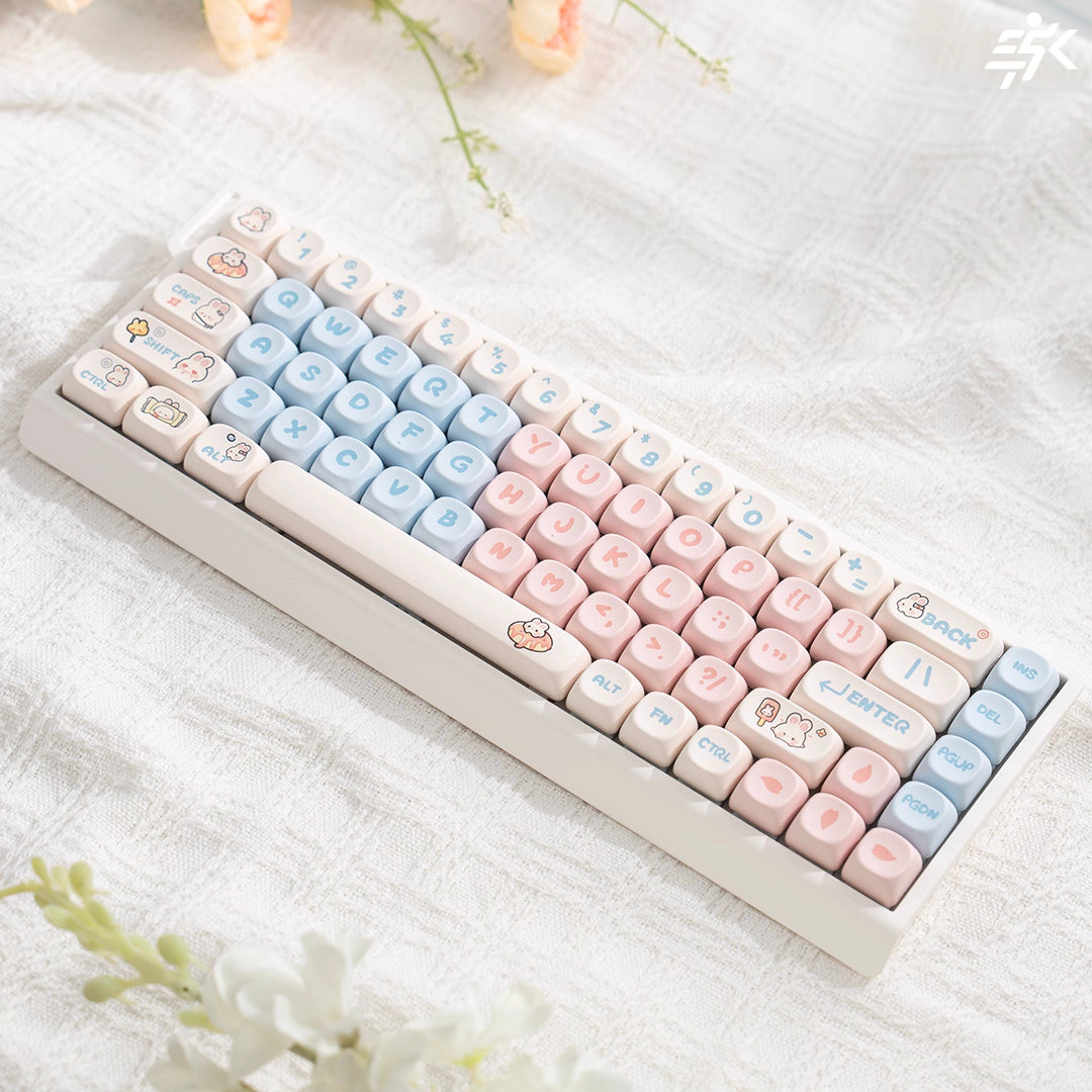 Cute theme Kitty Keys M68 Full Keyboard kit