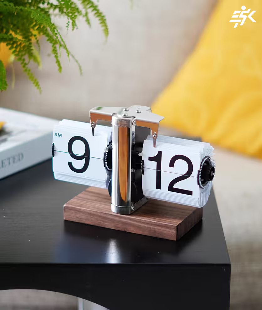 Modern Minimalist Flip Clock – Desktop Mechanical Timepiece